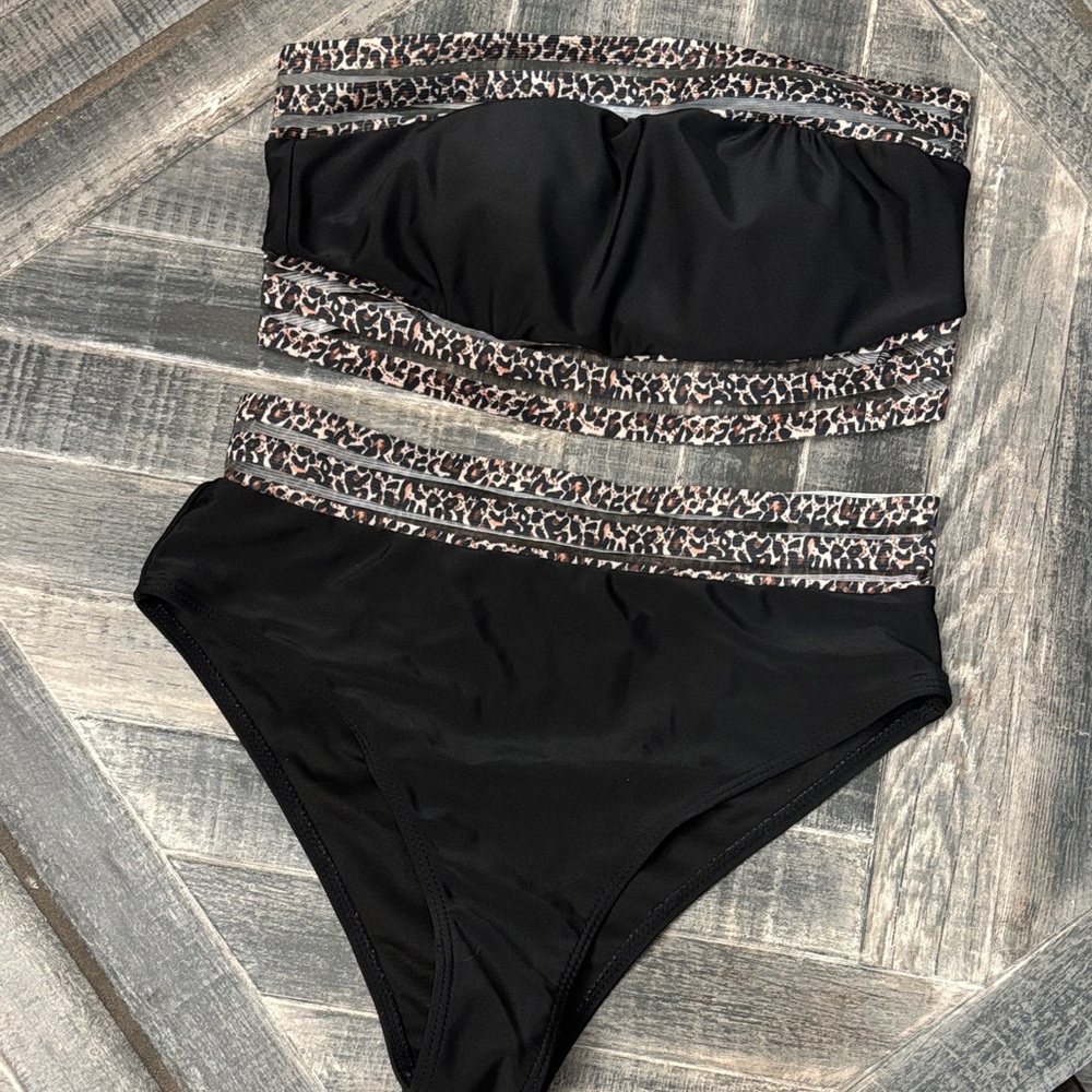 Black Leopard Print Women's Swimwear